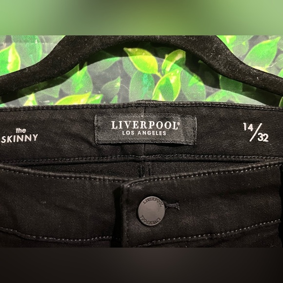NWT Liverpool Abby Skinny Jeans in Black Rinse -Size 14 Black - Picture 9 of 11
